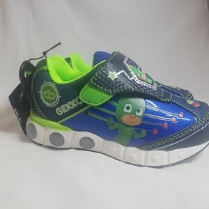 PJ Masks Toddler Boys License Athletic Light-Up Shoe, Sizes 9
